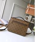 Сумка Louis Vuitton Pochette Metis Monogram Reverse